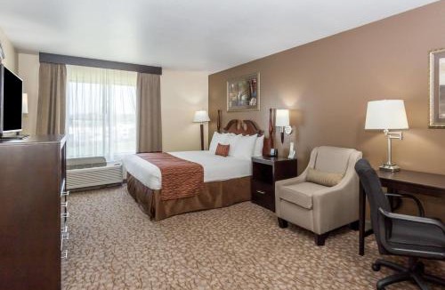 Joliet Hotel | Wingate by Wyndham Joliet