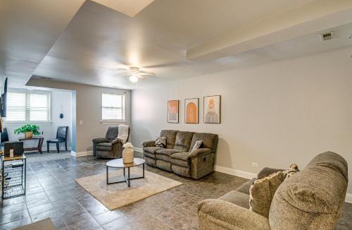 Woodlawn House | 1 Mi to Washington Park: Spacious 1st-Floor Condo!