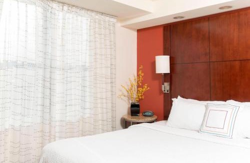 Moline Hotel | Residence Inn Moline Quad Cities