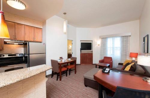 Moline Hotel | Residence Inn Moline Quad Cities