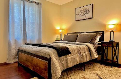 Orange Prairie Apartment | Quiet Cozy 2BR APT Black out Curtains