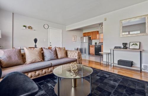Westmont Apartment | Harmony Haven