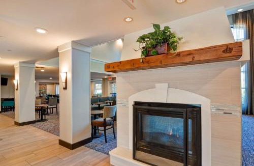 Fox Valley Hotel | Homewood Suites by Hilton Aurora Naperville