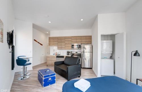 River West Hotel | 747 Lofts by RedAwning - River West, Second Floor Chicago