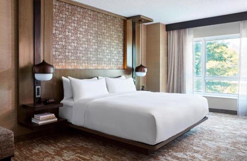 Burr Ridge Hotel | Chicago Marriott Southwest at Burr Ridge