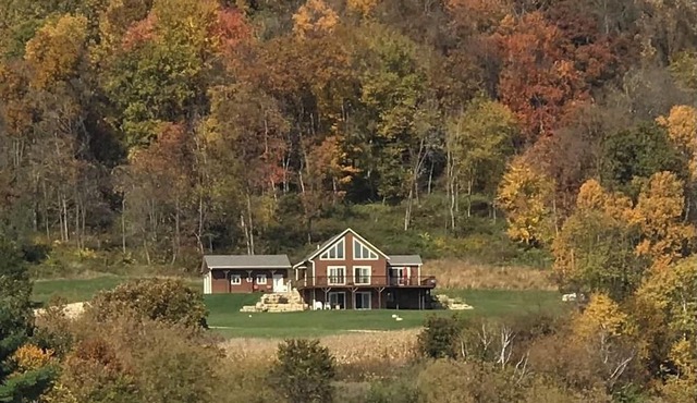 Best View in Sauk County! 15 Acres, bonfire, wood stove, pet friendly, game room
