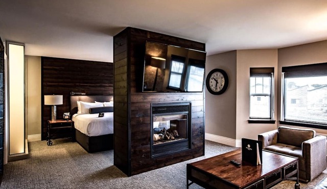 Ironworks Hotel