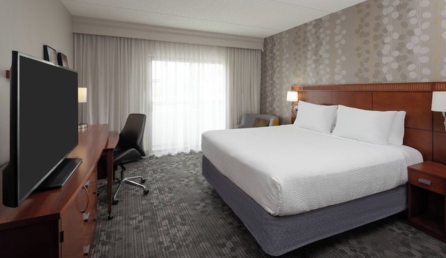Courtyard by Marriott Chicago Wood Dale