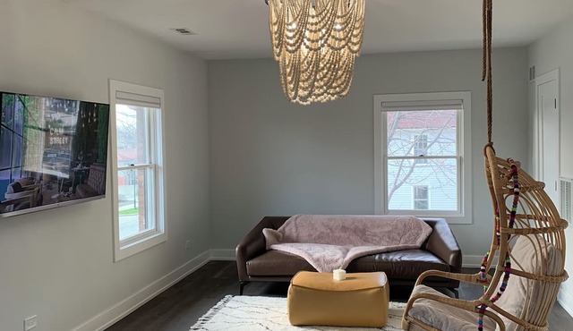 Luxury Apartment in Historic Downtown Saint Charles.