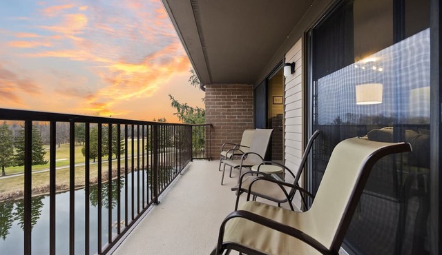 ⛳ Newly Updated Lakeview Golf Retreat ➠ 5057