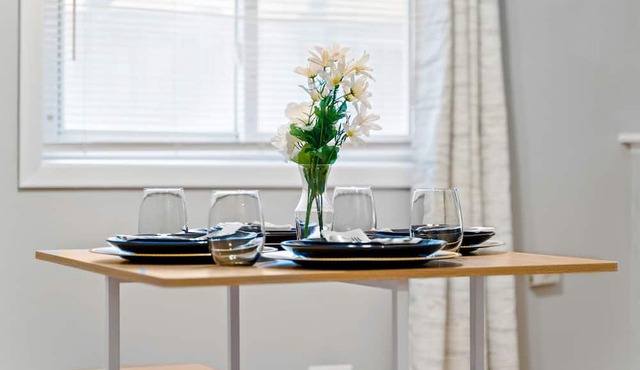Chic Suite/Mins to L Train/Laundry/Free Parking