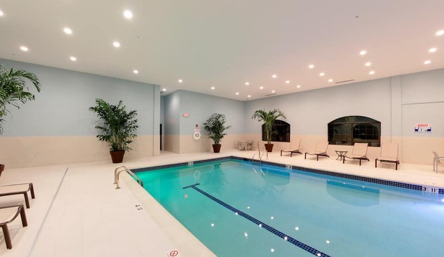 24 Hour Business Center + Fitness Center | Short Drive to University of Michigan