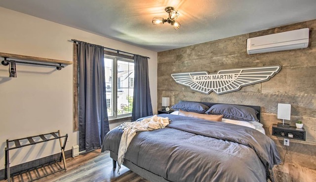 Elkhart Lake Townhome, Mins to Road America!