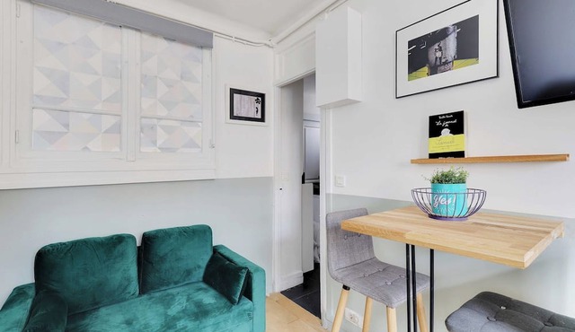 Parisian cocoon for 2 in Batignolles - 17th ard