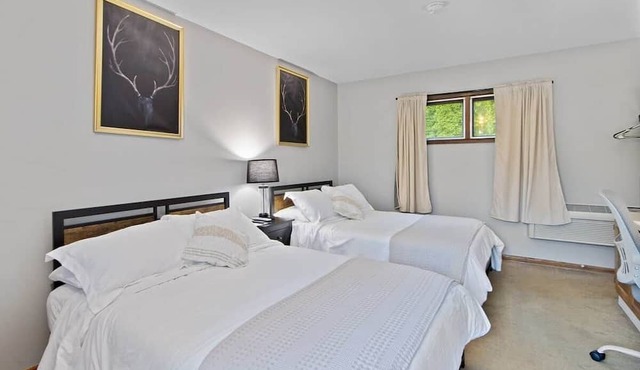 Room 4, Kozy Rest Motel