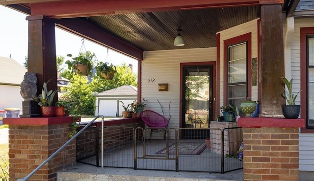Spacious-2-BR Duplex w/Modern Kitchen and Cozy Outdoor Spaces-Grand Rapids Gem