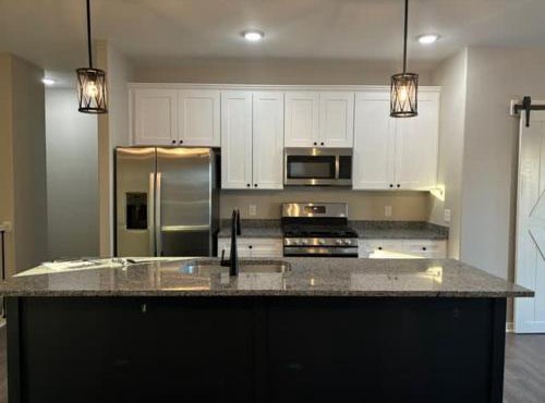 3bed 2 bath with King master Sycamore