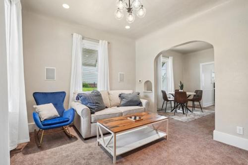 The Wapsi Snug - Cozy Retreat - Sleeps 6