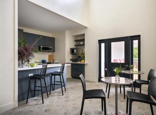 The Neighborhood Hotel - New Buffalo