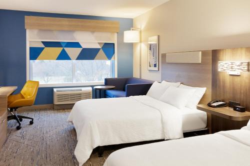 Holiday Inn Express Hotel & Suites Bloomington-Normal University Area by IHG