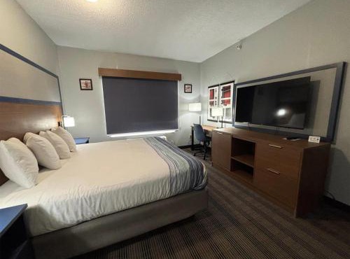AmericInn by Wyndham, Galesburg, IL