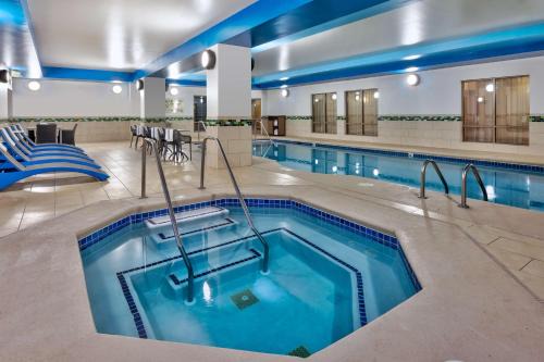 Hampton Inn and Suites Flint/Grand Blanc