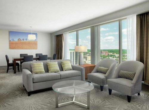 DoubleTree by Hilton Hotel Cedar Rapids Convention Complex